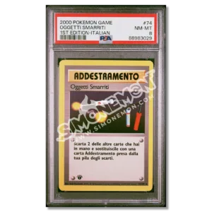 Oggetti Smarriti 74/102 Set Base 1st Edition PSA 8 (IT)