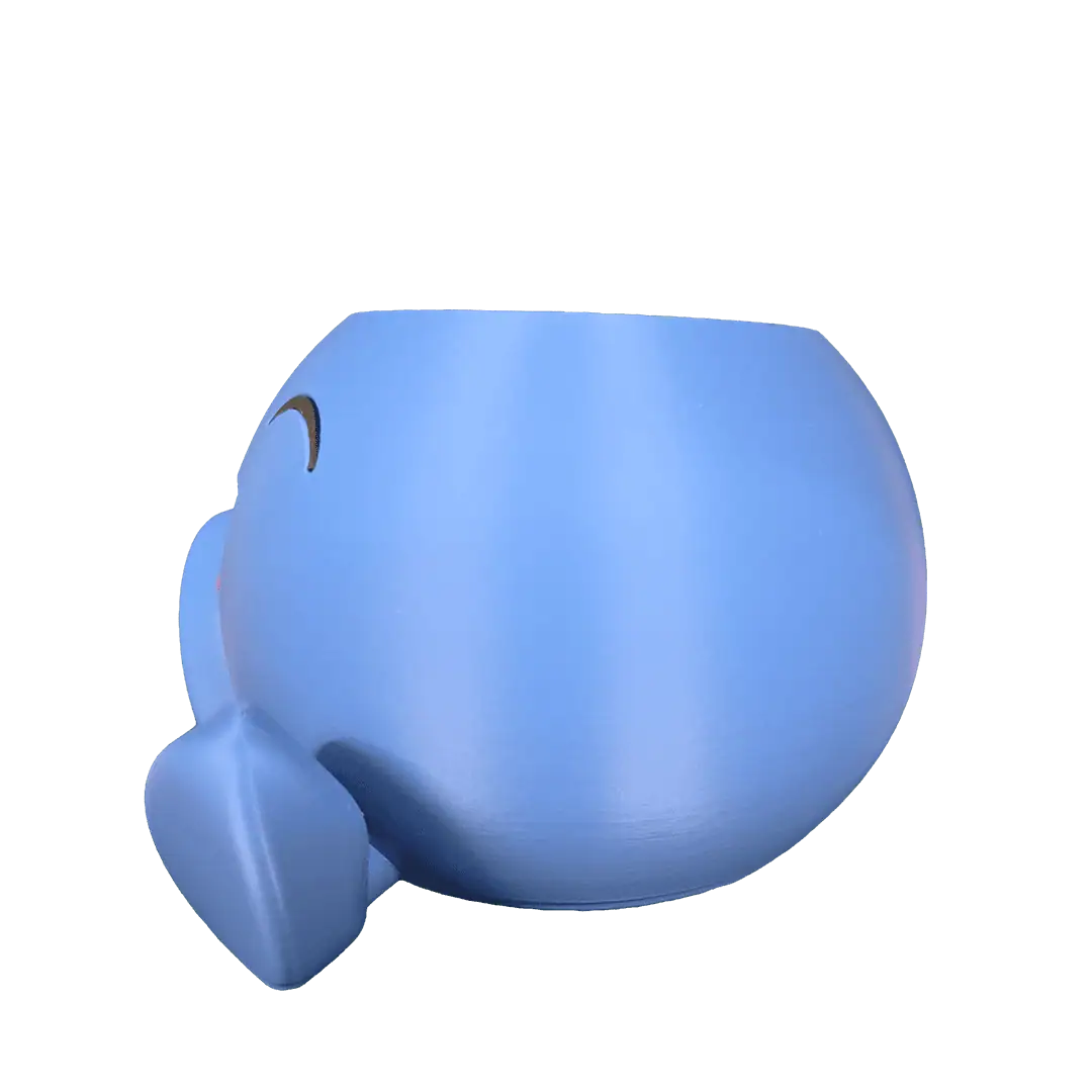 Peluches di SimoneMon in colore blu con dettagli curati.